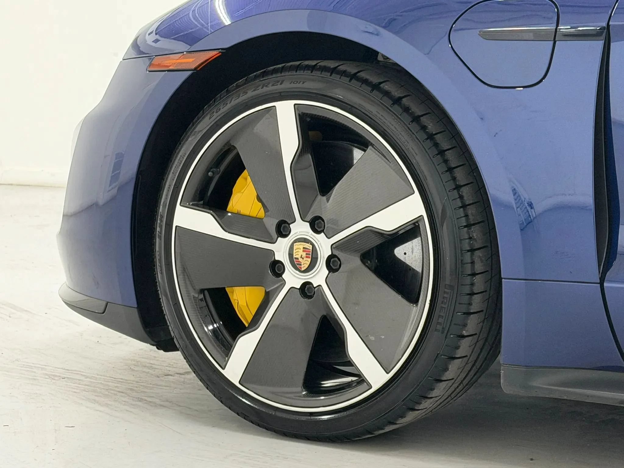Used 2021 Porsche Taycan Turbo S AWD/4WD image 95