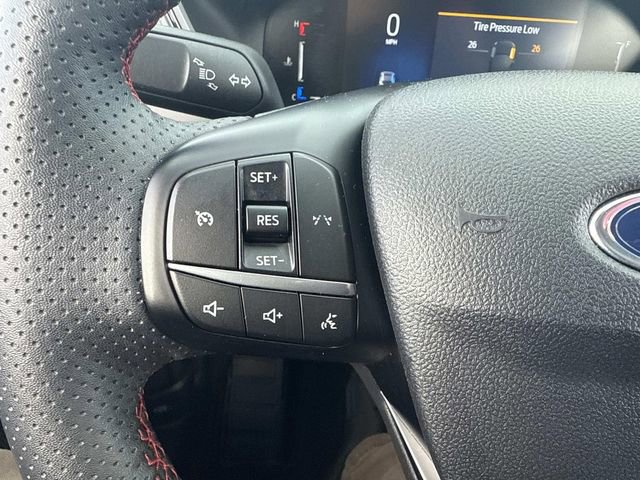 Certified 2025 Ford Escape ST-Line Select image 30