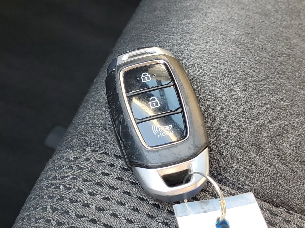 Used 2020 Hyundai Santa Fe SEL AWD/4WD image 29