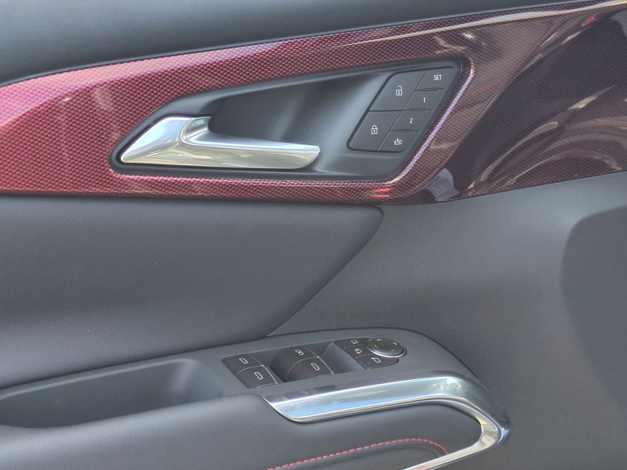 New 2026 Chevrolet Traverse RS AWD/4WD image 24