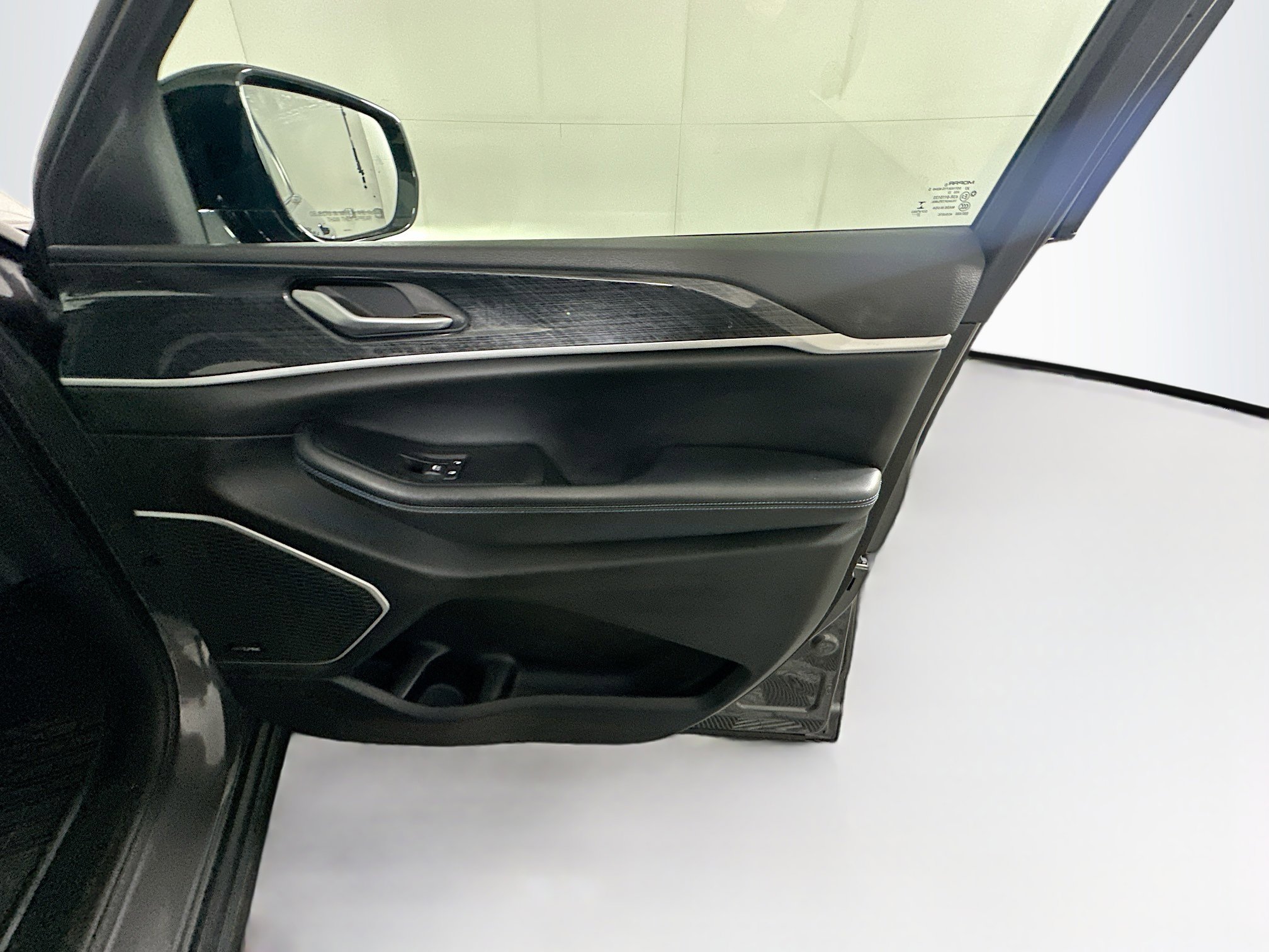 Used 2022 Jeep Grand Cherokee Trailhawk image 32