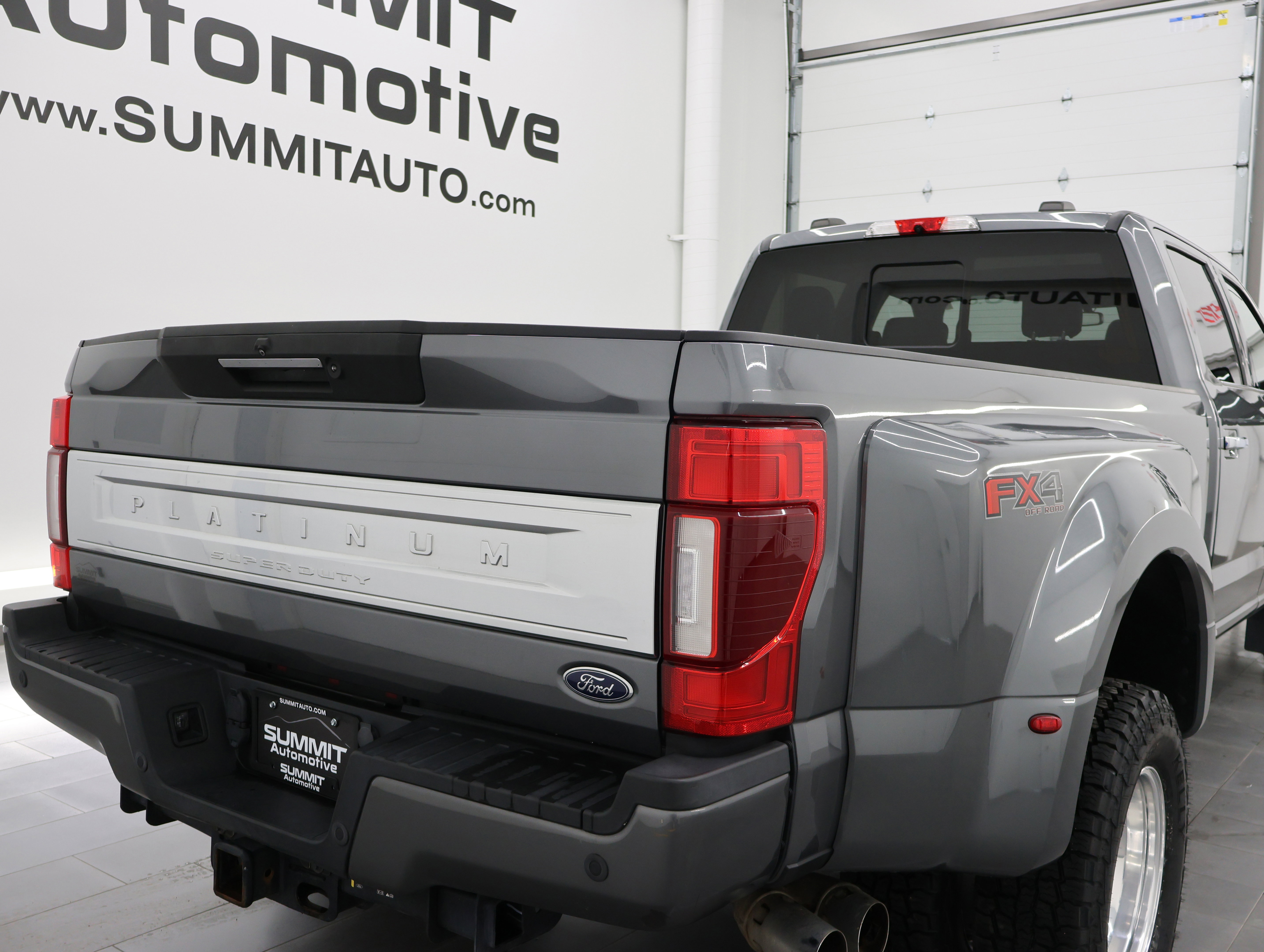 Used 2022 Ford F350 Platinum AWD/4WD image 30