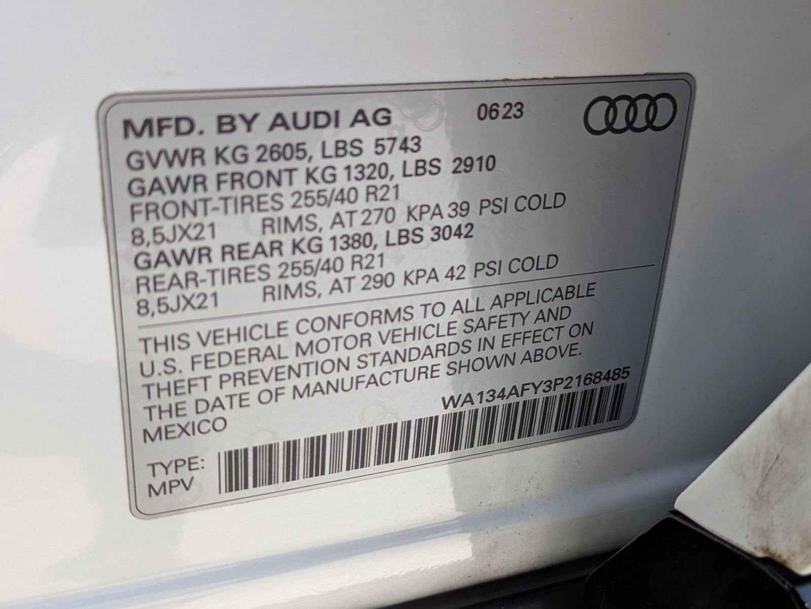 Used 2023 Audi SQ5 Prestige w/ Prestige Package AWD/4WD image 17