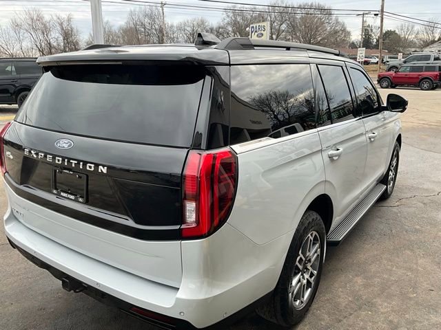 Used 2025 Ford Expedition Active image 20