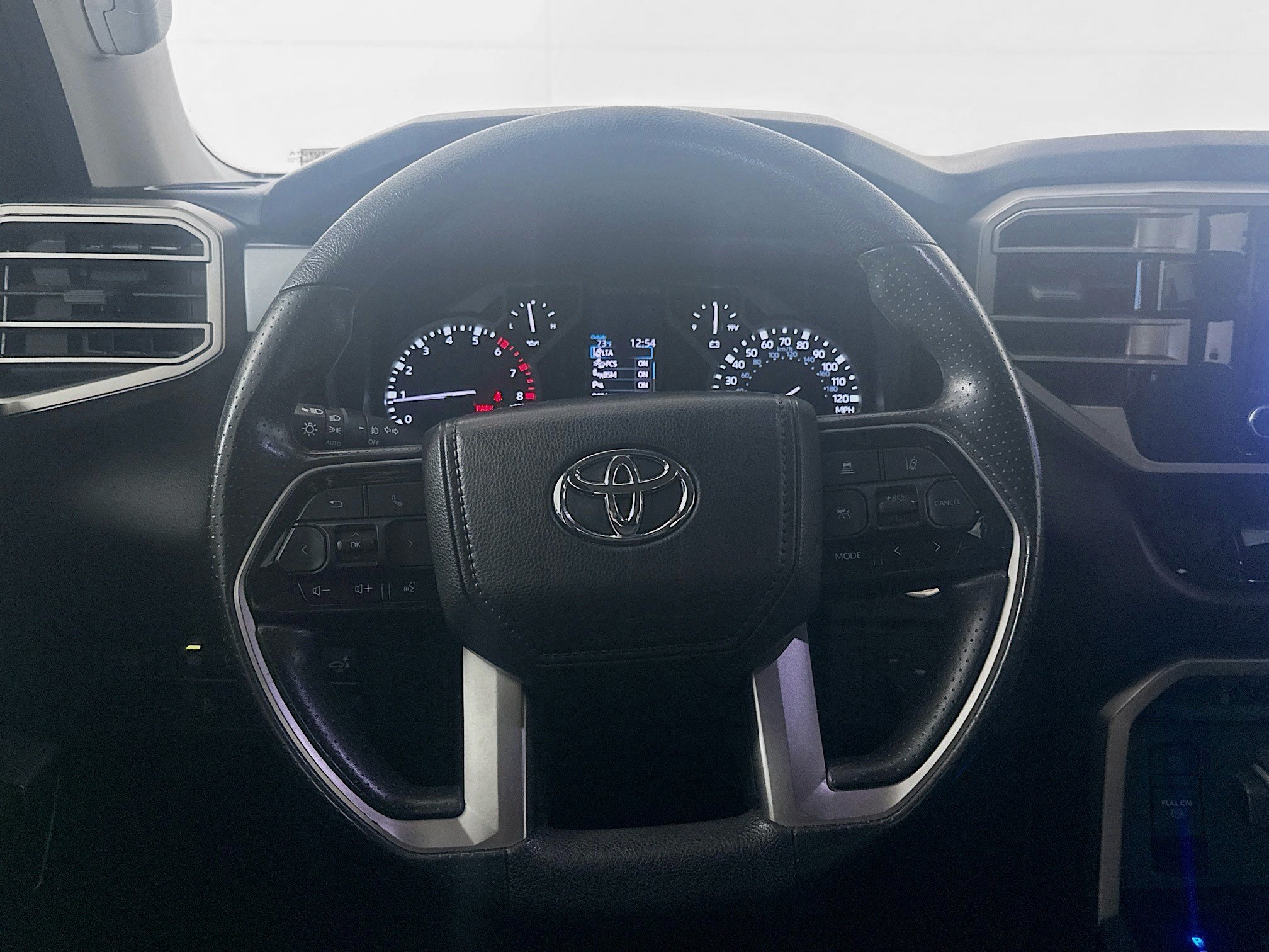 Used 2023 Toyota Tundra SR5 w/ SR5 Convenience Package AWD/4WD image 18