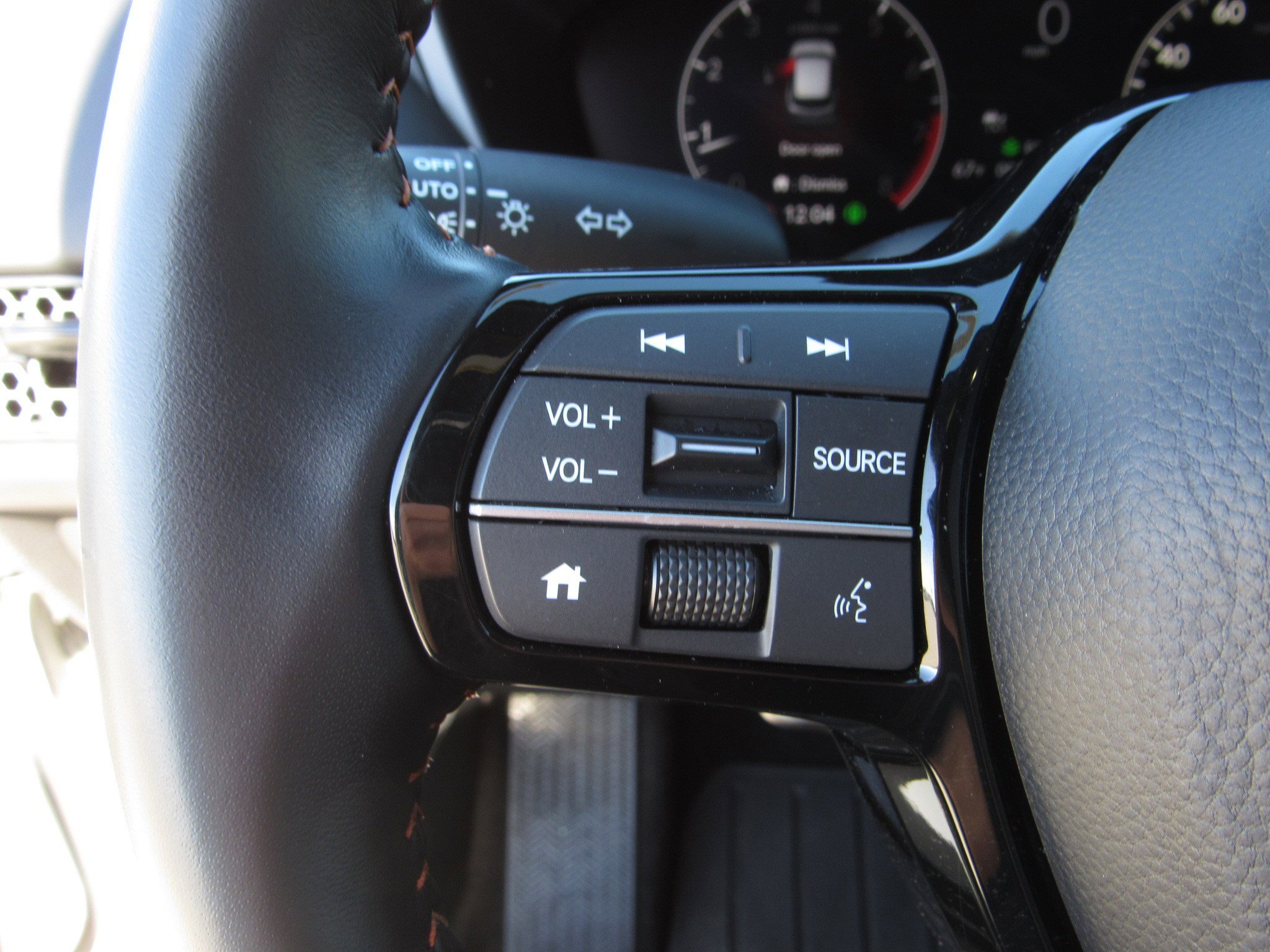 Used 2025 Honda HR-V Sport image 24