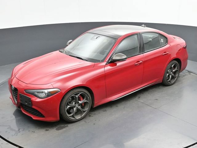 Used 2019 Alfa Romeo Giulia Ti image 24