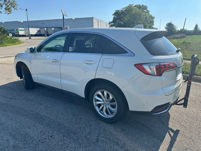 Used 2017 Acura RDX AWD image 2