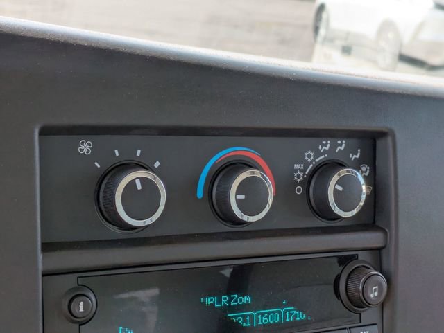 New 2024 GMC Savana 3500 w/ Power Convenience Package RWD image 21