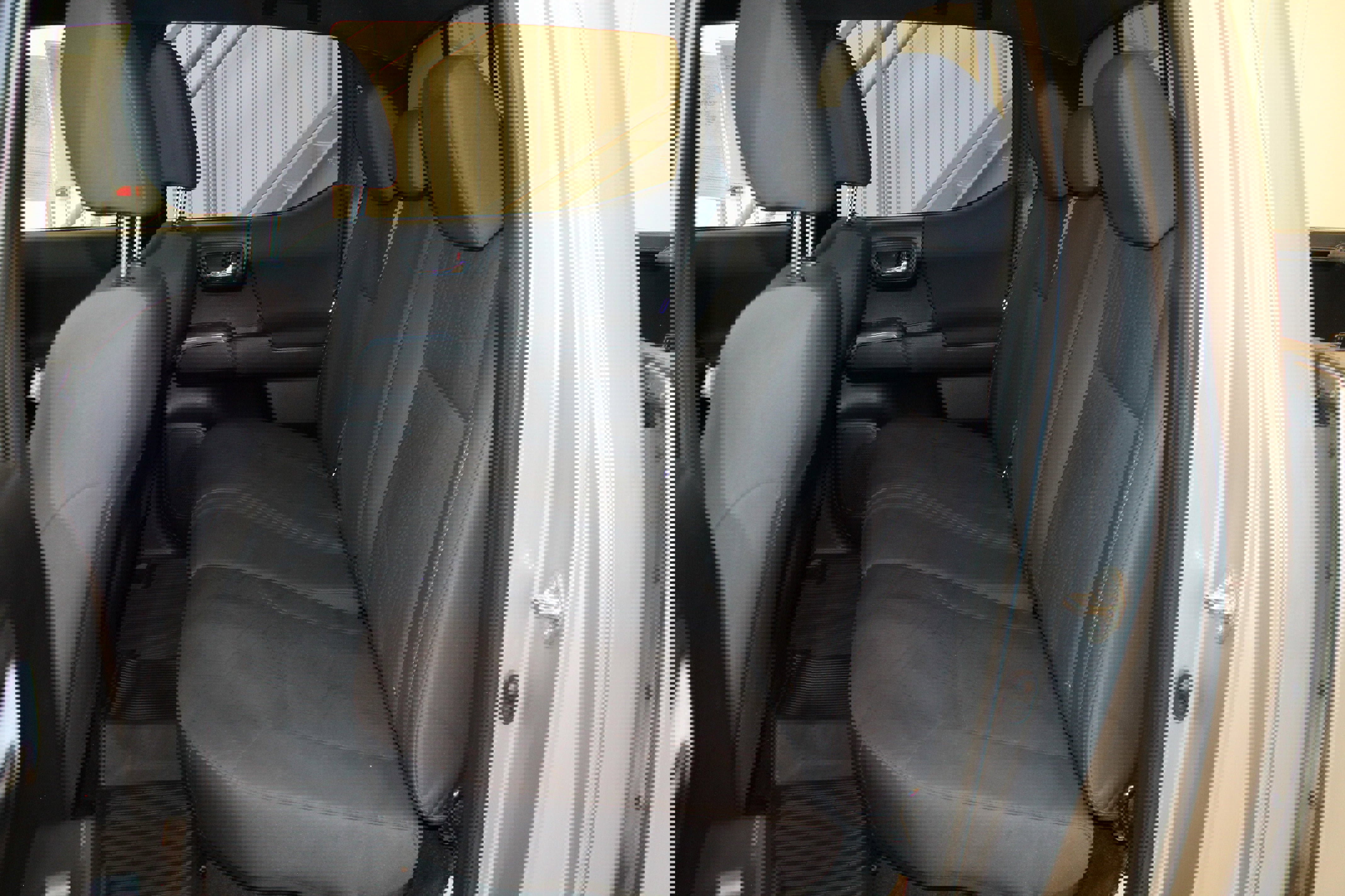 Used 2019 Toyota Tacoma TRD Sport image 8
