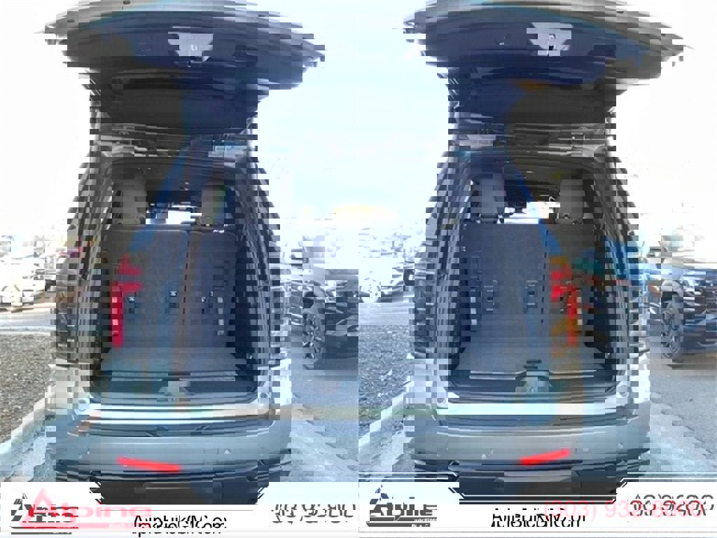 Used 2025 Chevrolet Tahoe Z71 image 15