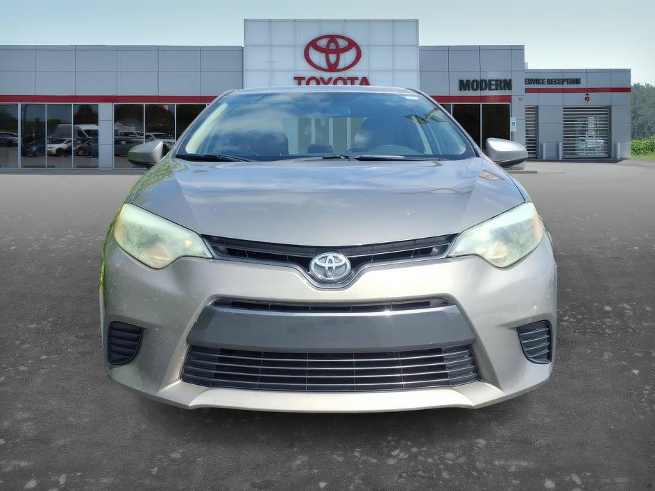 Used 2016 Toyota Corolla LE FWD image 9