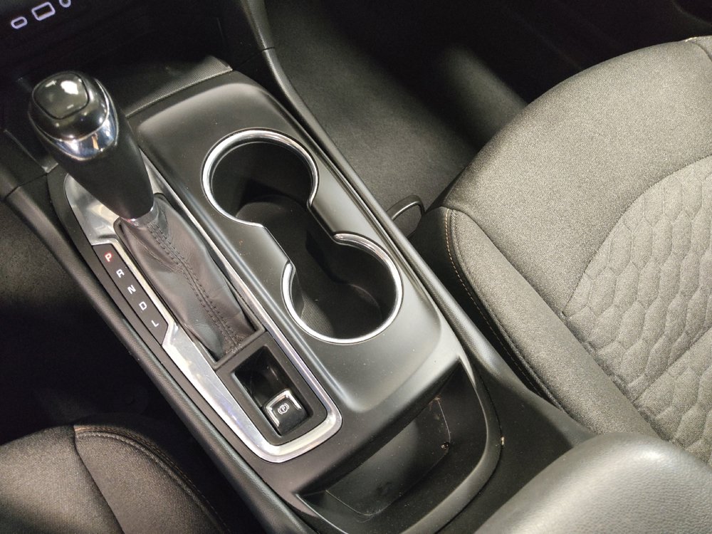 Used 2019 Chevrolet Equinox LT FWD image 26