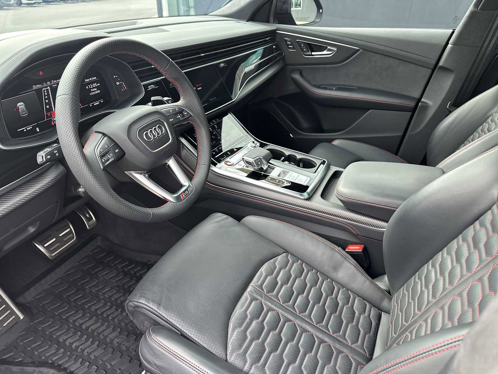 Used 2024 Audi RS Q8 image 12