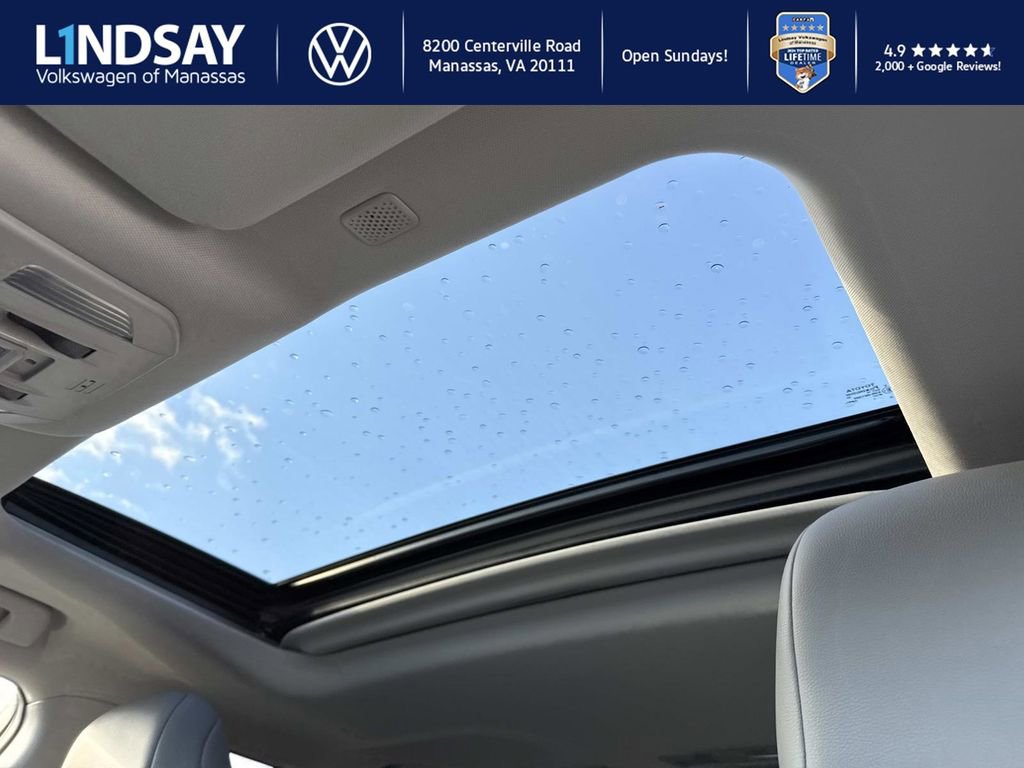 Used 2020 Toyota Highlander XLE image 18