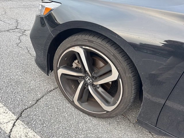 Used 2019 Honda Accord Sport image 12