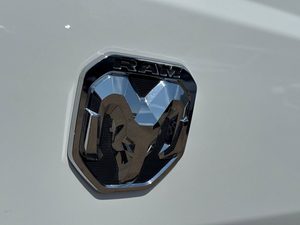 New 2025 RAM ProMaster 3500 w/ Safety Group FWD image 14