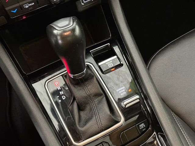 Used 2025 Jeep Compass Limited w/ Sun & Sound Group image 15