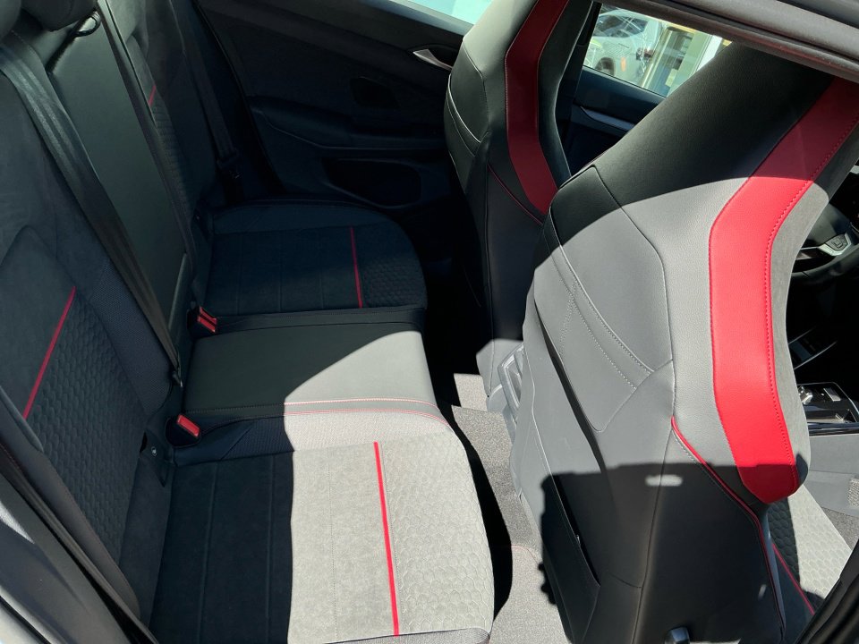 New 2025 Volkswagen GTI SE image 28