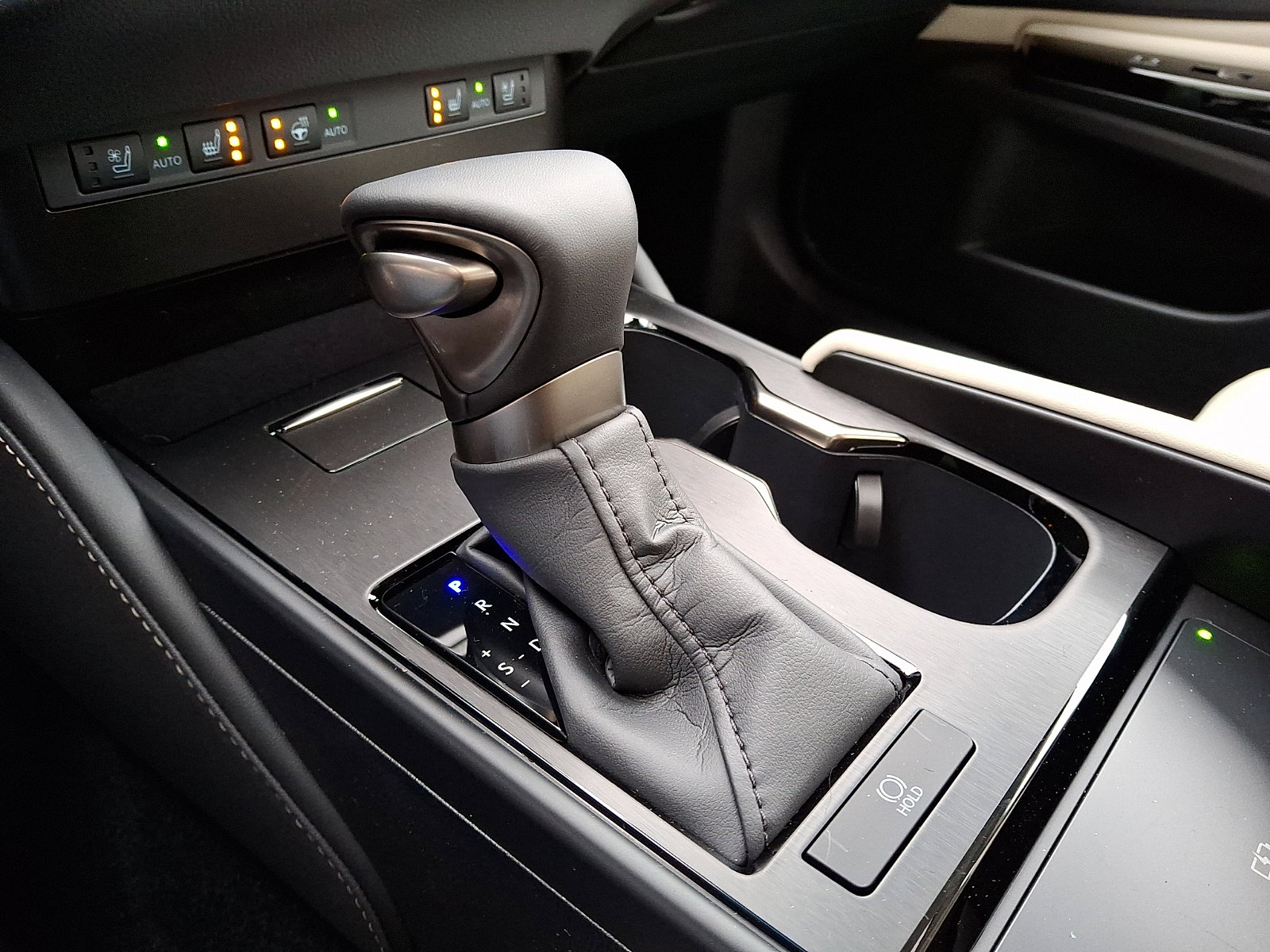 New 2025 Lexus ES 350 Premium image 11