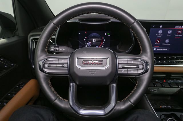 Used 2023 GMC Canyon AT4 w/ AT4 Premium Package image 29