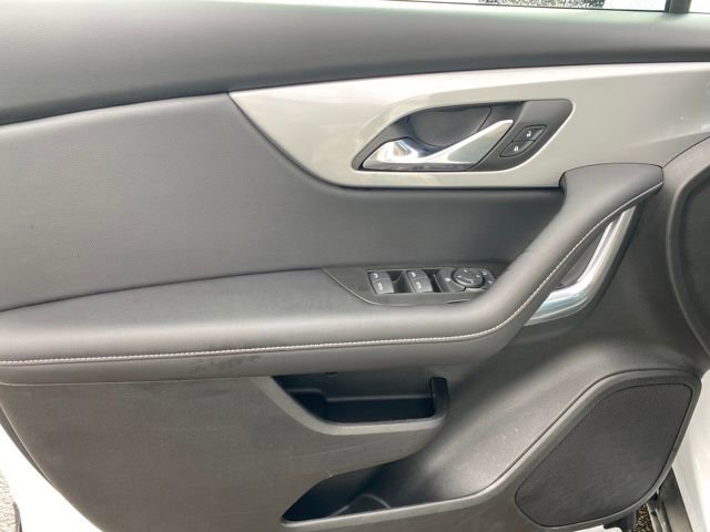 Certified 2025 Chevrolet Blazer LT image 16