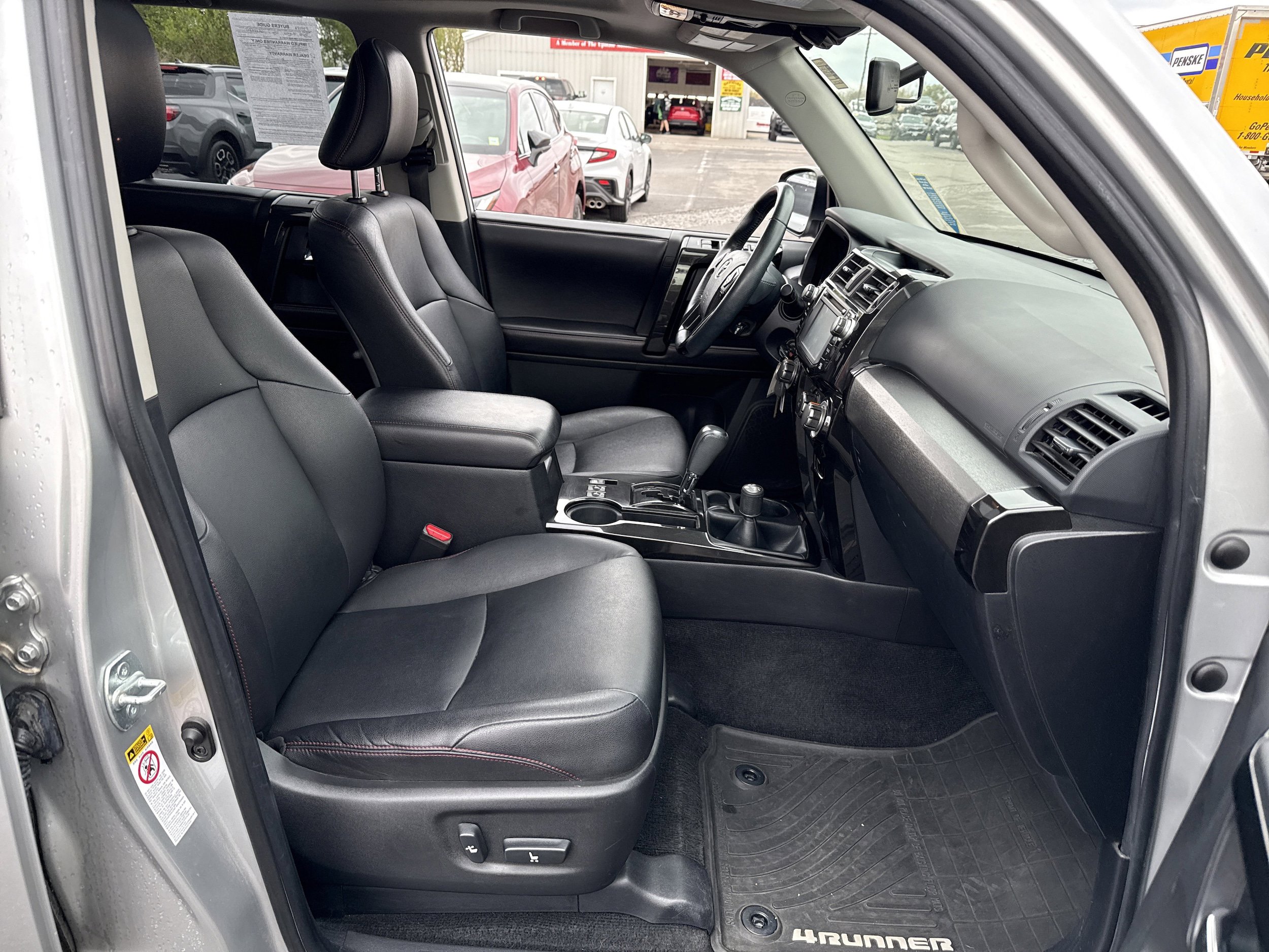 Used 2016 Toyota 4Runner Trail Premium AWD/4WD image 16