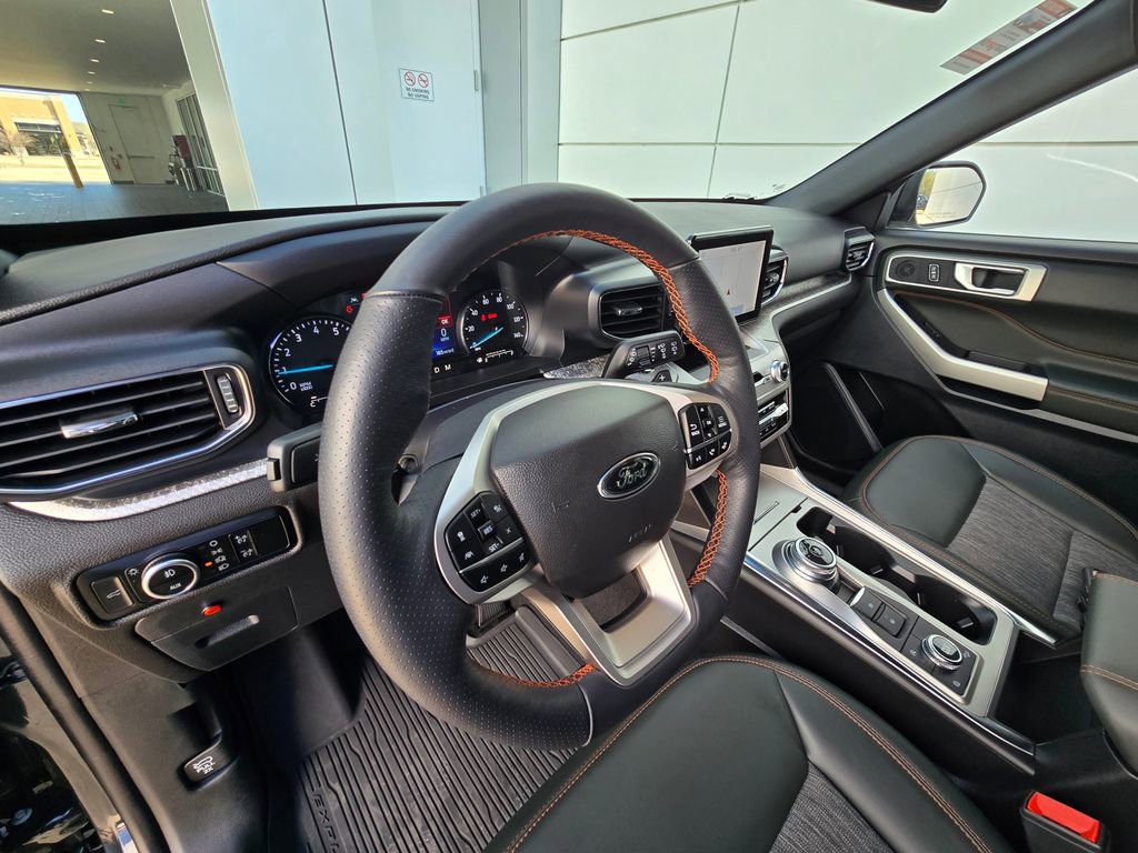 Used 2023 Ford Explorer Timberline image 12
