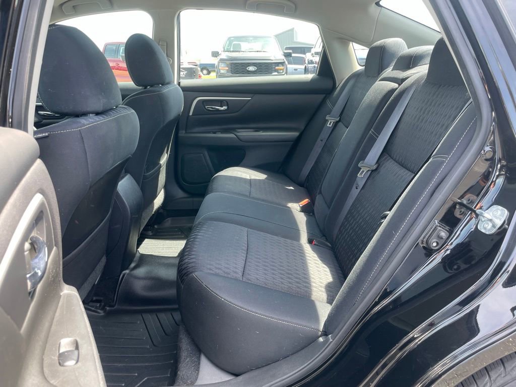 Used 2017 Nissan Altima 2.5 SV FWD image 8