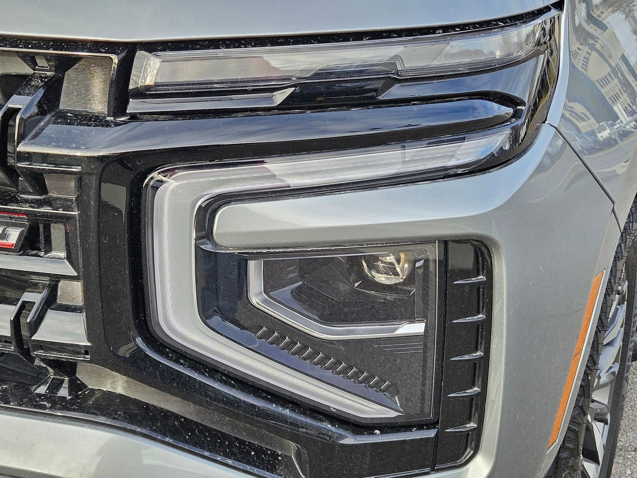 Used 2025 Chevrolet Tahoe Z71 w/ Z71 Off-Road Package image 10