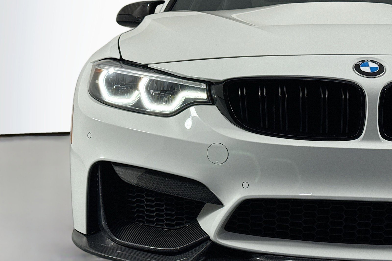 Used 2018 BMW M3 CS w/ Executive Package RWD image 13
