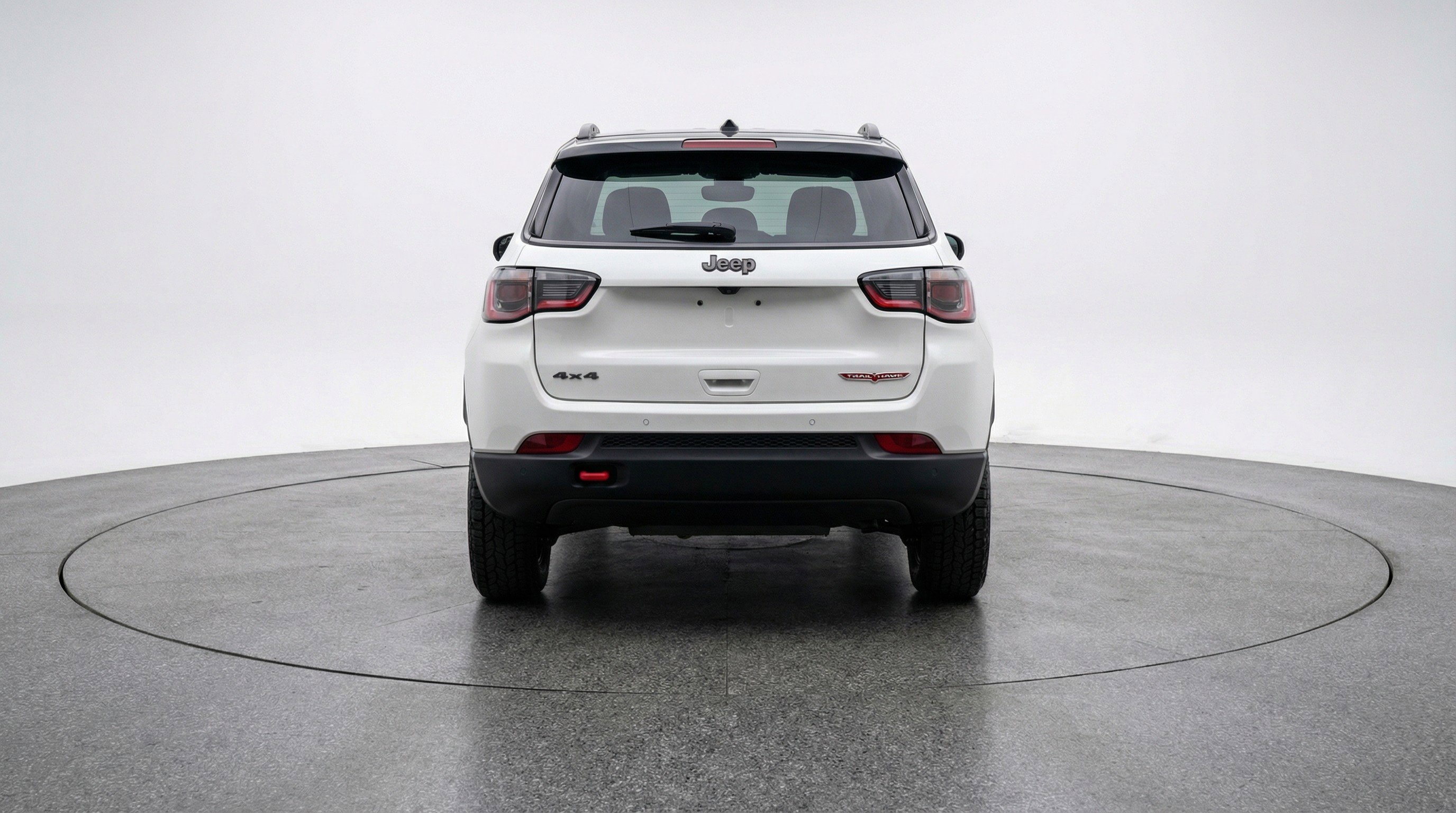 Used 2025 Jeep Compass Trailhawk image 7