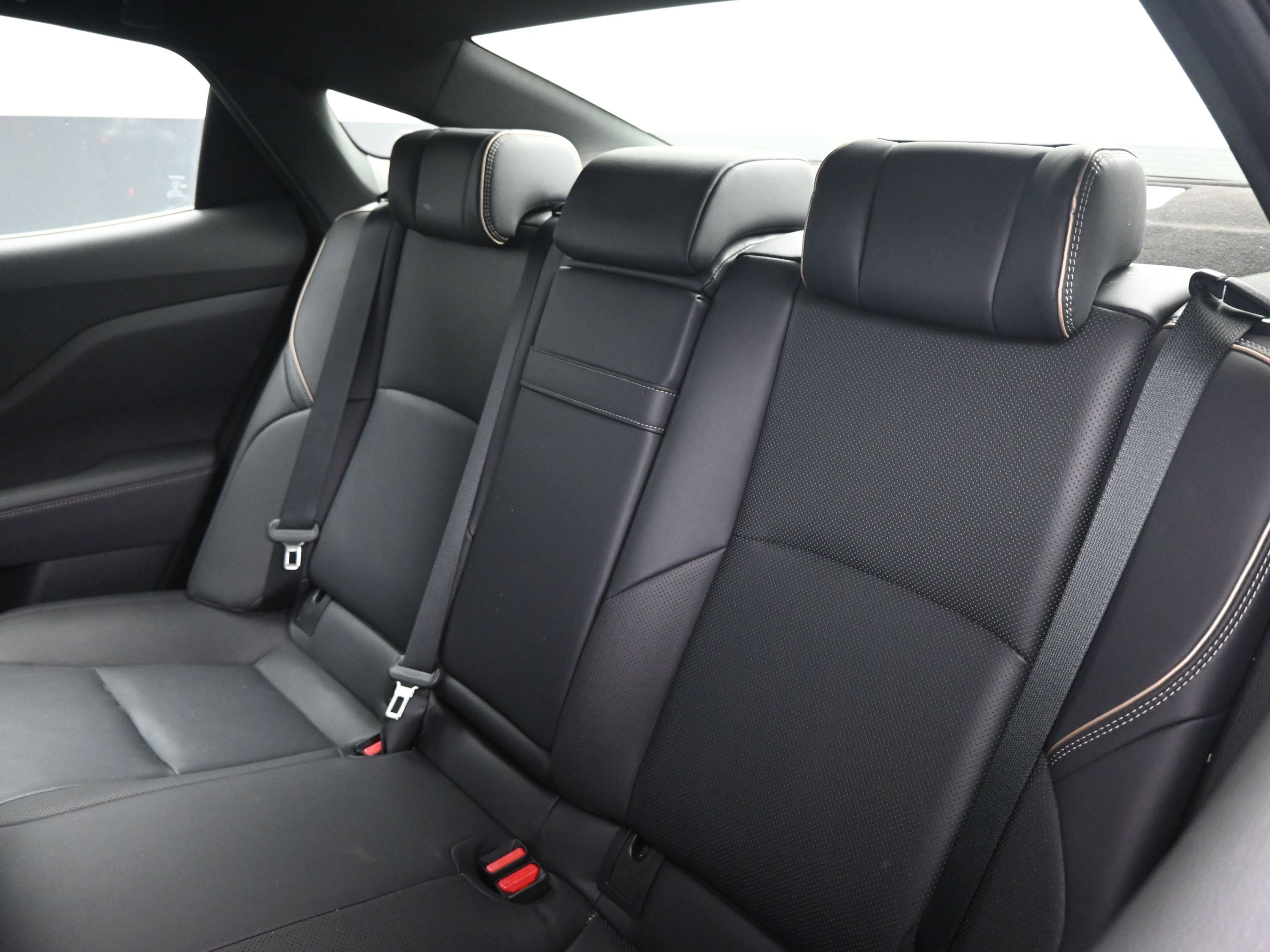 Certified 2025 Toyota Crown XLE image 18