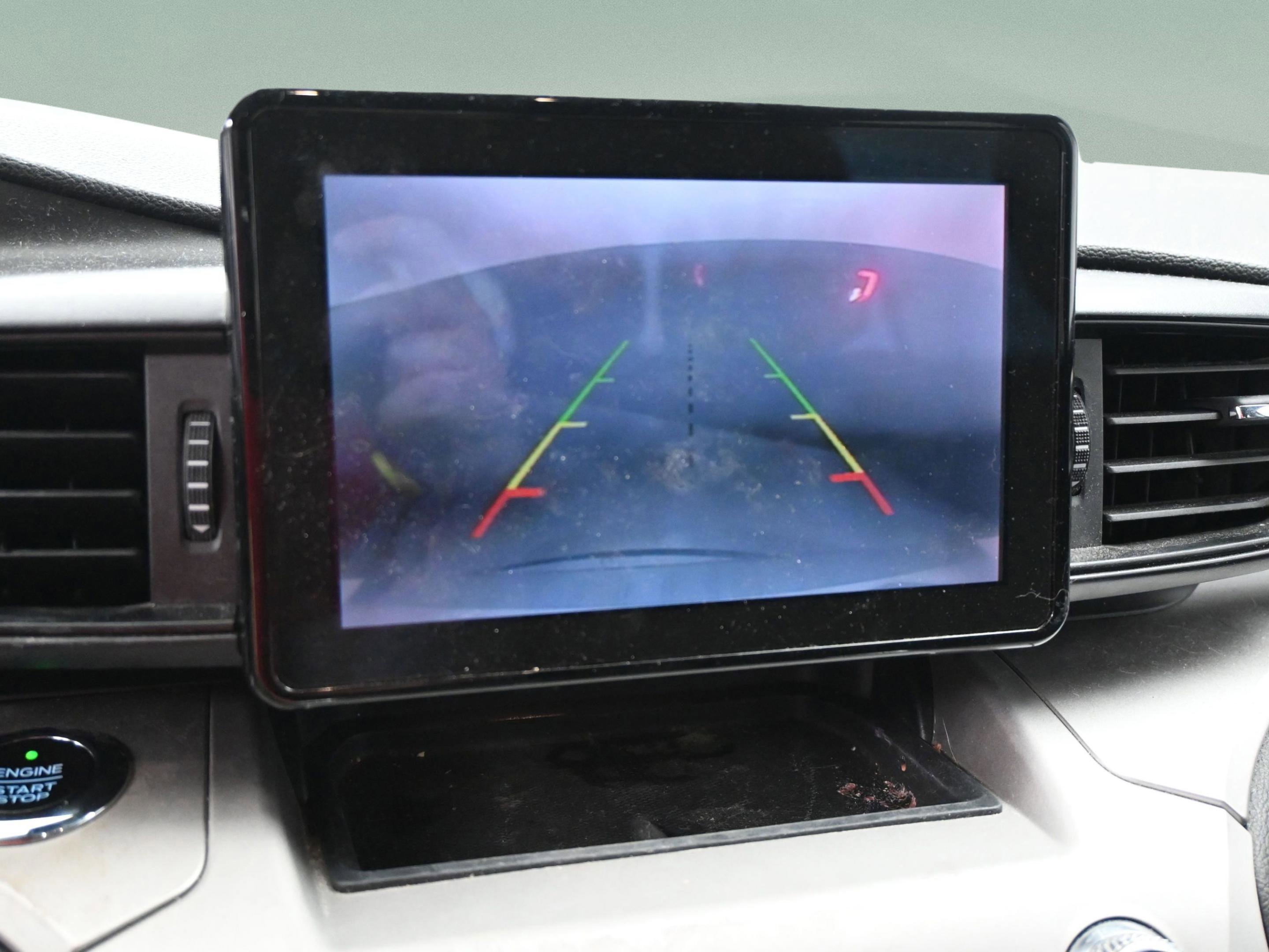 Used 2020 Ford Explorer XLT image 29