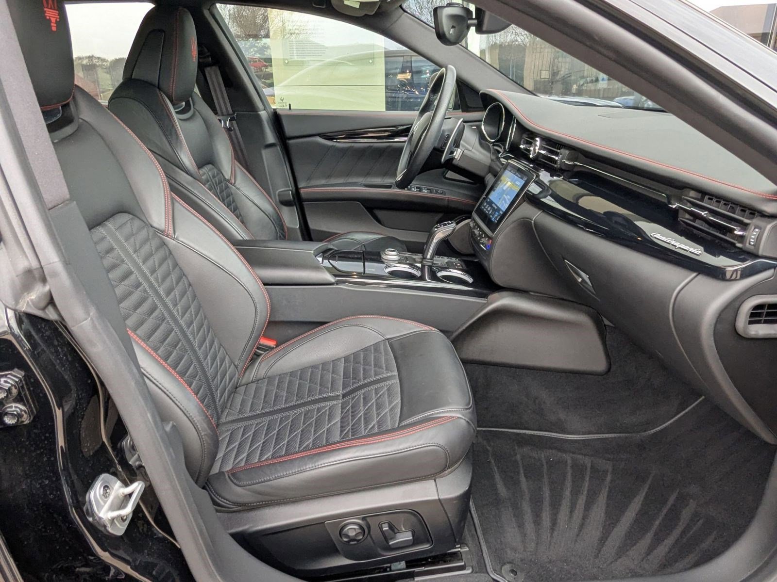 Used 2020 Maserati Quattroporte S GranSport Q4 image 23