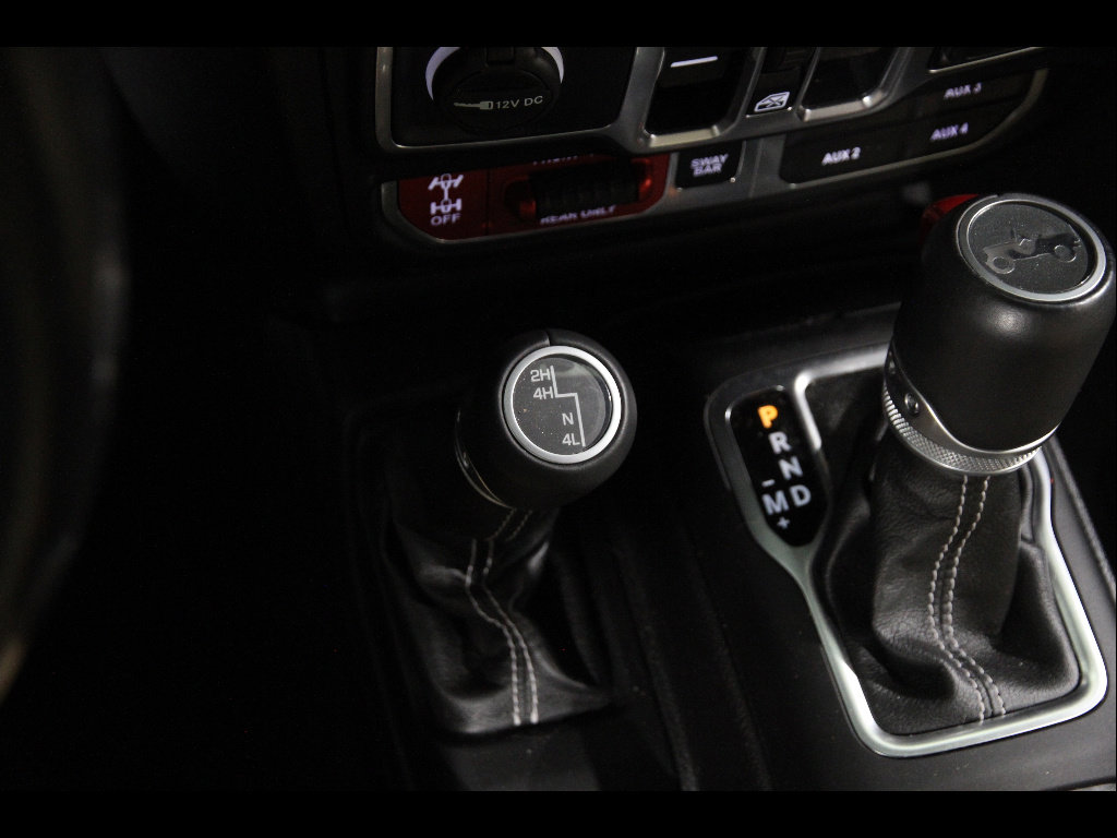 Used 2019 Jeep Wrangler Unlimited Rubicon w/ Advanced Safety Group image 19