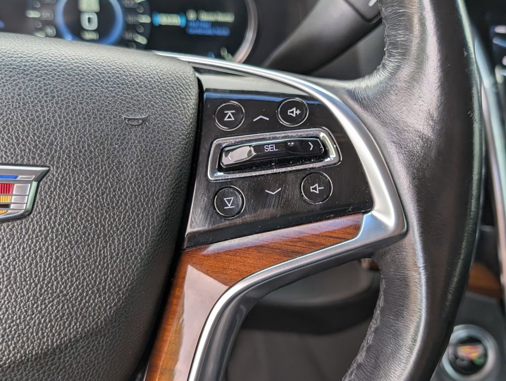 Used 2019 Cadillac Escalade ESV Premium Luxury AWD/4WD image 24