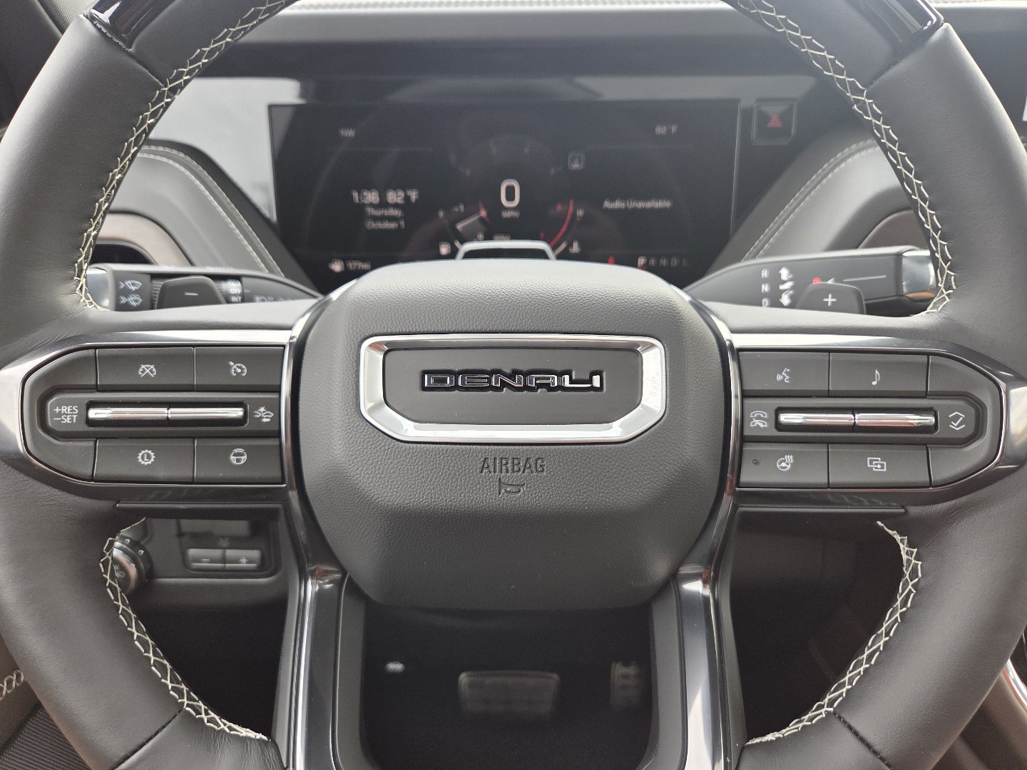New 2026 GMC Yukon XL Denali Ultimate AWD/4WD image 37