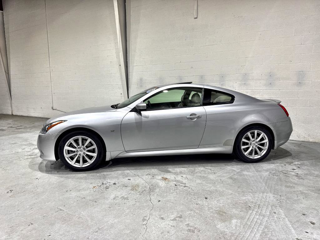 Used 2014 INFINITI Q60 Journey w/ Premium Package RWD image 21