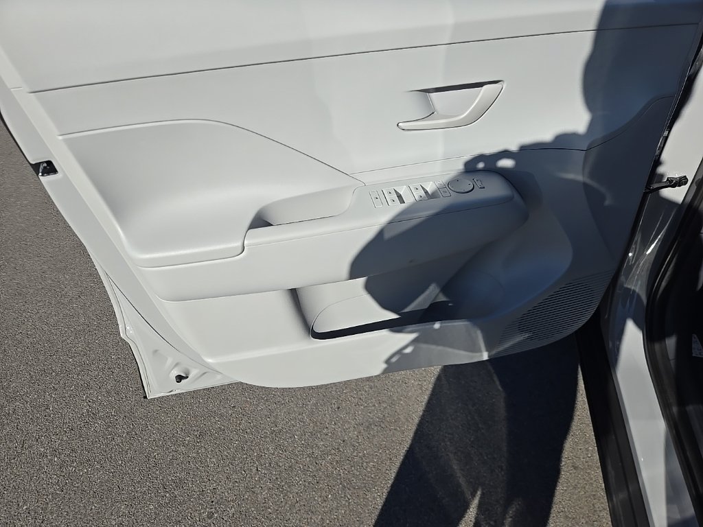 New 2026 Hyundai Kona SEL Sport AWD/4WD image 13