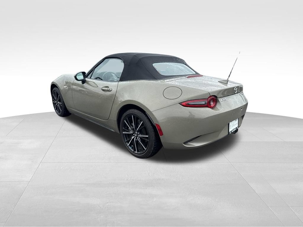 Certified 2024 MAZDA MX-5 Miata Grand Touring RWD image 3
