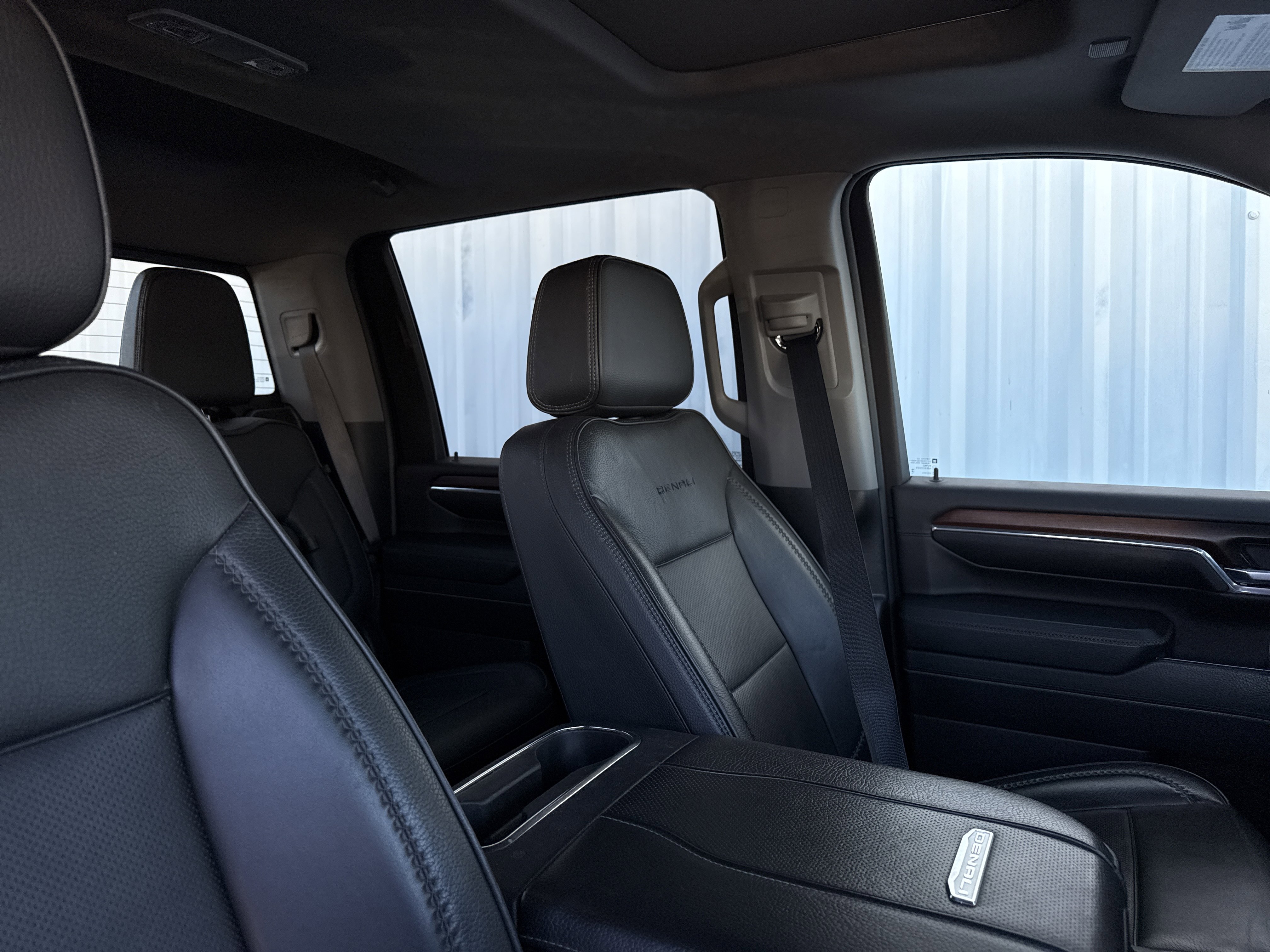 Used 2024 GMC Sierra 3500 Denali w/ Denali Reserve Package image 46