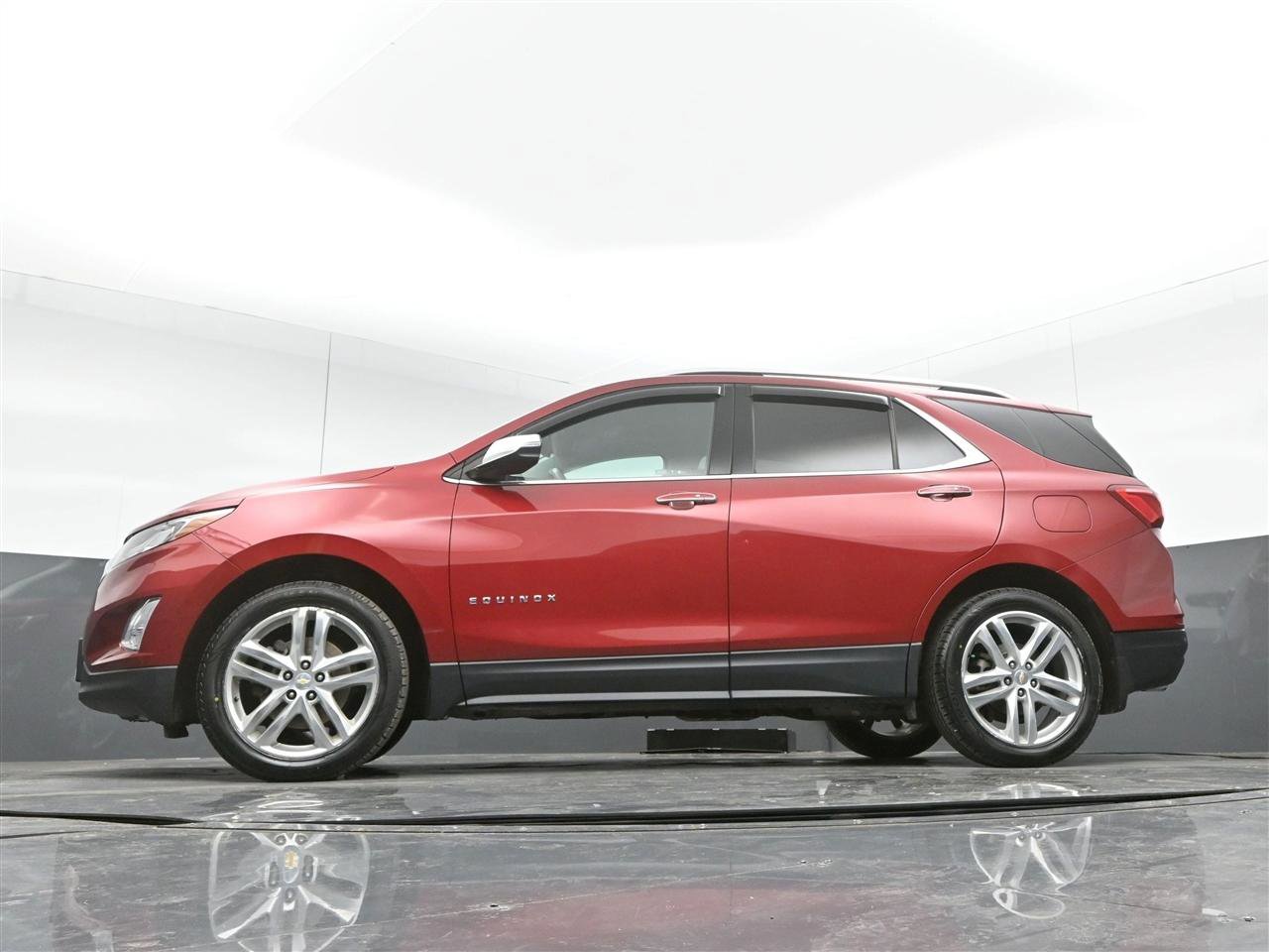 Used 2018 Chevrolet Equinox Premier AWD/4WD image 36