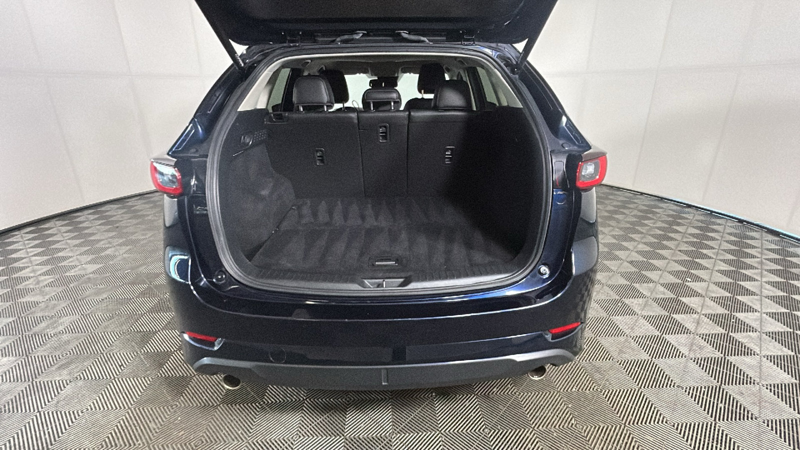 Used 2025 MAZDA CX-5 AWD 2.5 S w/ Preferred Package image 31