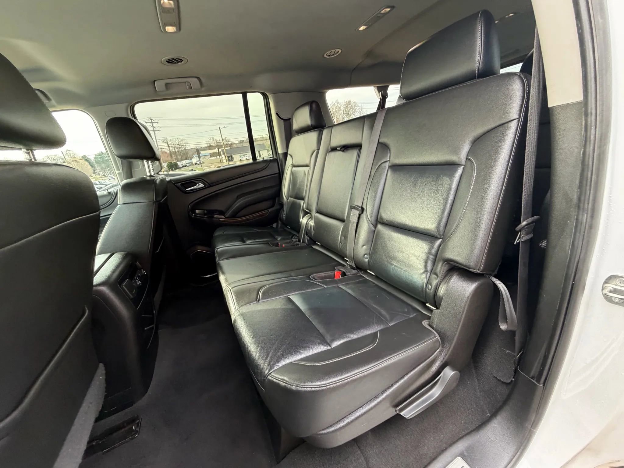 Used 2019 Chevrolet Suburban LT AWD/4WD image 13