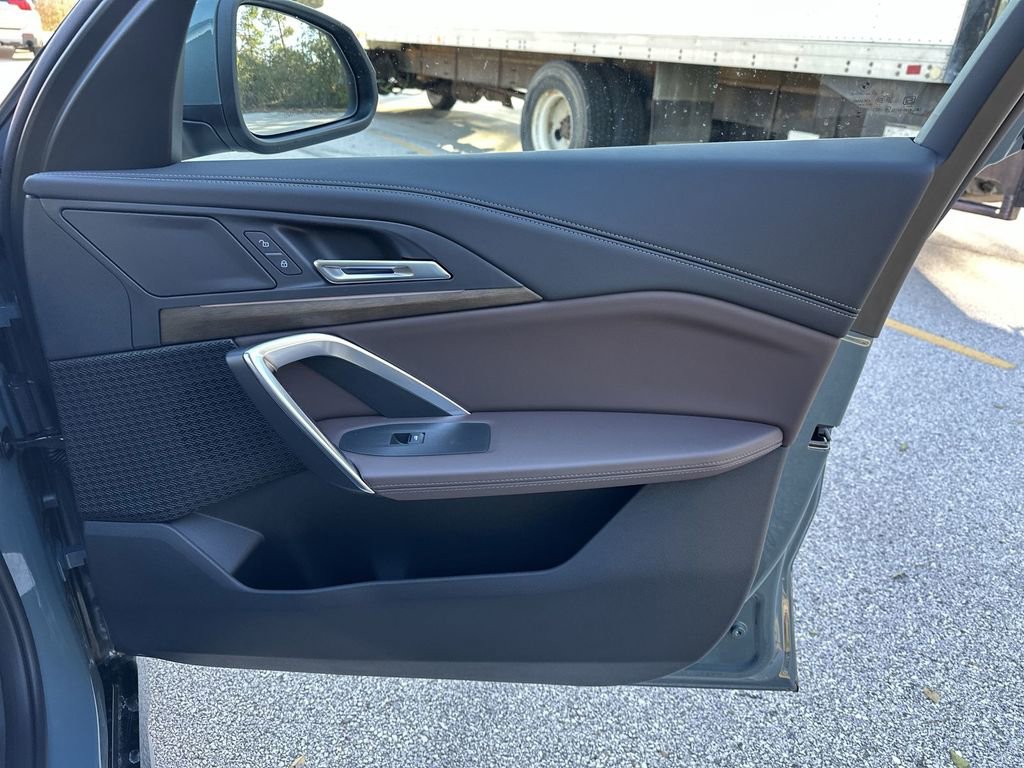 Certified 2025 BMW X1 xDrive28i w/ Convenience Package image 34