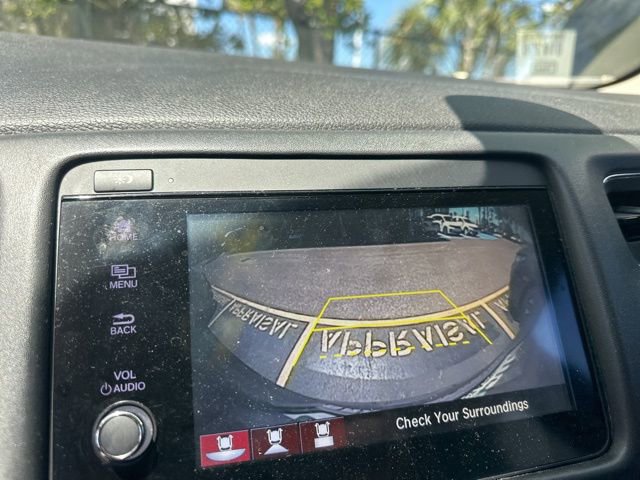 Used 2022 Honda HR-V EX image 9