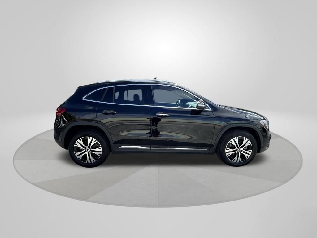 Used 2025 Mercedes-Benz GLA 250 4MATIC image 8