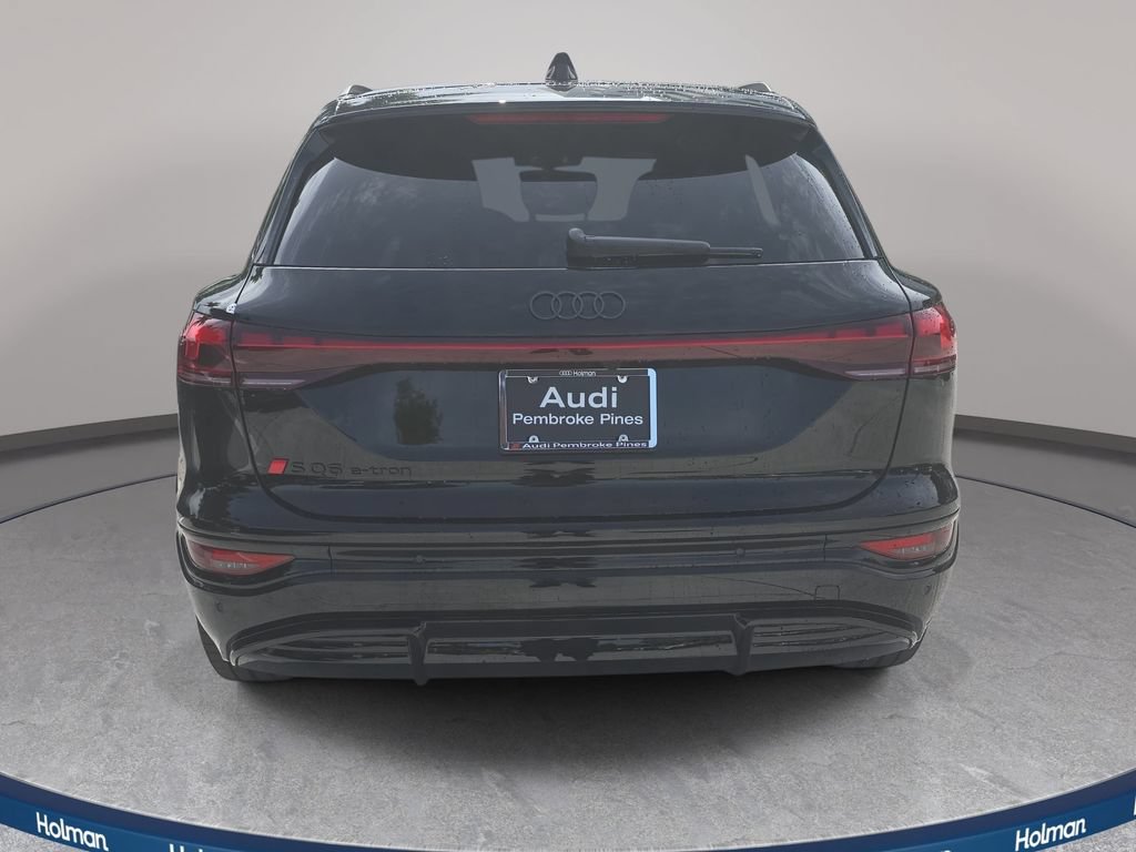 New 2027 Audi SQ6 e-tron Premium Plus AWD/4WD image 5
