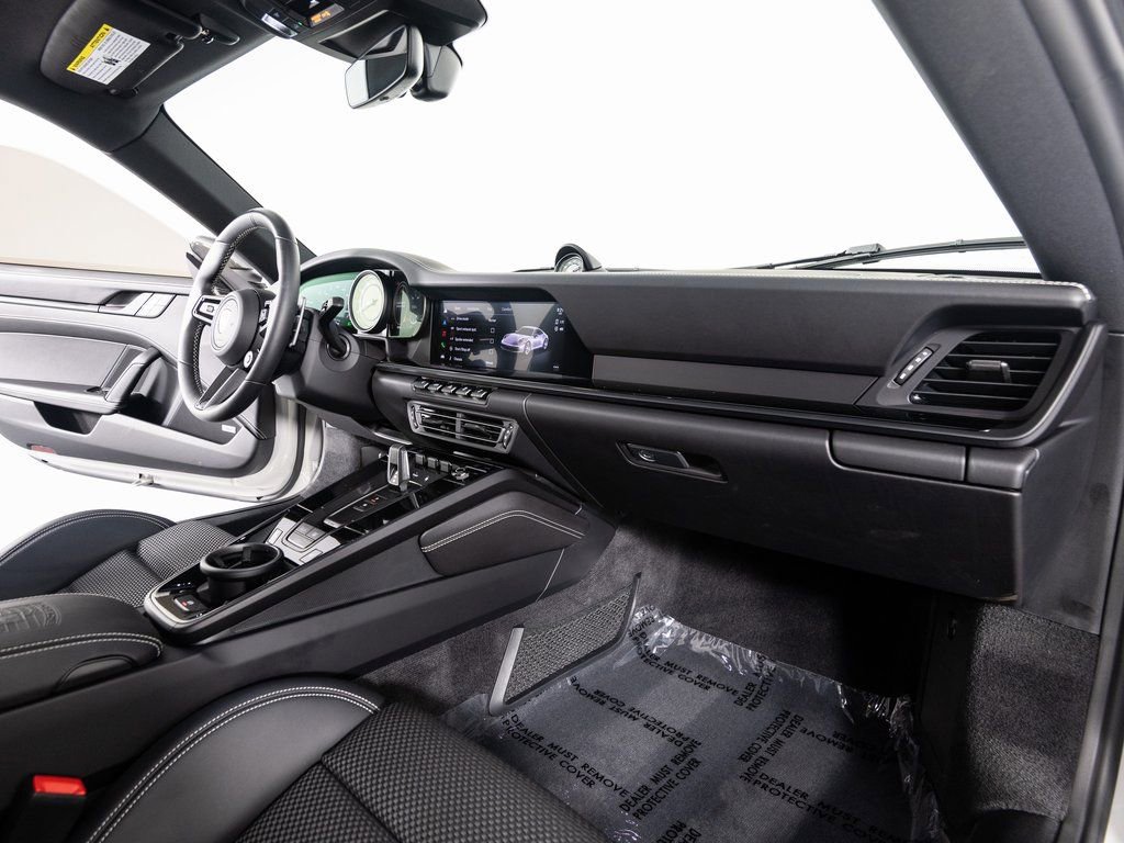 Certified 2024 Porsche 911 Carrera T RWD image 33
